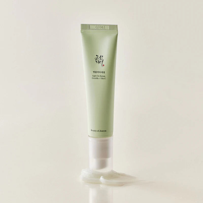 Light On Serum Centella + Vita C